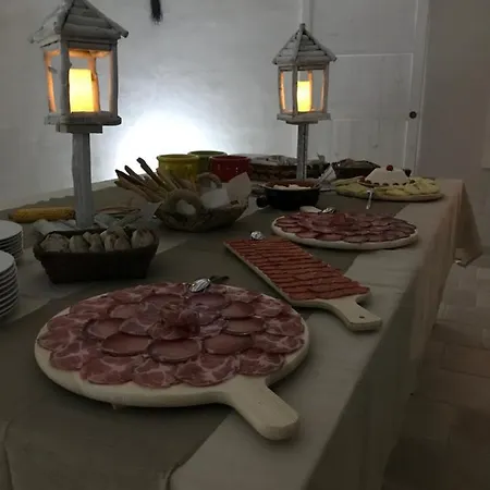 住宿加早餐酒店 Masseria Piana Della Macina 圣尼坎德罗加尔加尼科